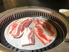 -烤路里·韩国品质自助烤肉(石路天虹4号店)