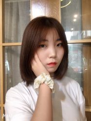 -诗悦发型SALON·圣罗兰店