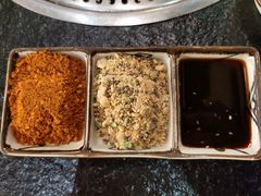 -炙忧烤肉屋(中国铁建广场店)