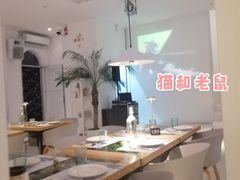-春树下·树屋花房西餐厅(罍街AS1980店)