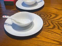 -爱碗亭·鲜炒湖南菜(壹城中心店)