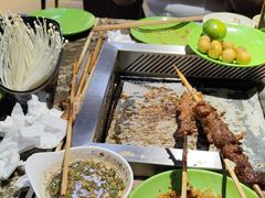 -新艺自助美食城(中山路店)