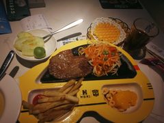 -豪客来牛排(雄峰城店)