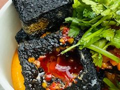 -黑色经典臭豆腐·湖南特产(步行街店)