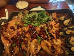 -晓丽•非遗豆腐炖鱼头(新凤北路店)