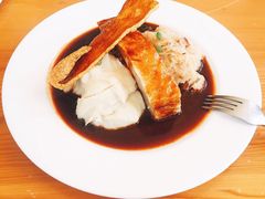 -LENBACH兰巴赫西餐啤酒坊(大连星海广场店)