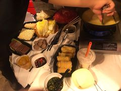 -鲜入围煮花胶鸡海鲜火锅