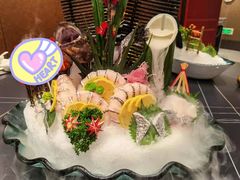 -鼎泰亨·海鲜牛肉餐厅(滨江店)
