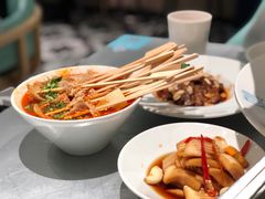 -姚姚酸菜鱼·金戈戈香港豉油鸡(喜荟城联名店)