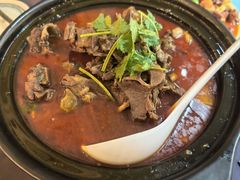 -伊带伊路新疆美食府(呼家楼店)