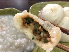 -舒小笼松针小笼包