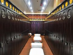 -碧中海汤泉汗蒸酒店