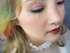 -金夫人化妆摄影职业培训学校