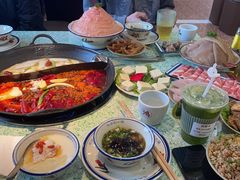 -鸿姐老火锅(疁城新天地店)