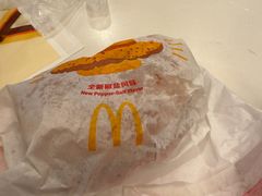 -麦当劳(上海虹桥站30B检票口楼上)