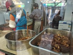 -谢记素红大肠店(新民路店)