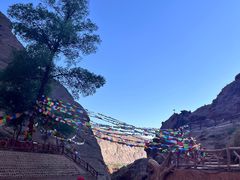 -天山神秘大峡谷