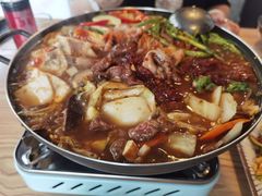 八爪鱼牛肉锅-东吉馆韩式餐厅(八经街总店)