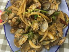 -烁佳海鲜大馅饺子