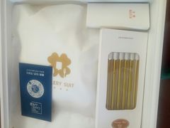 -山与蓝·轻糖鲜果蛋糕(勒泰店)