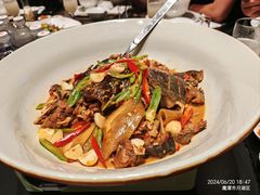 -忆江南·临江鱼馆