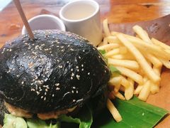 -Naughty Nuri’s Phuket