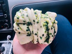 -白玉兰食品甜凤店(合生汇店)