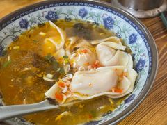 -无名氏宵夜小摊(祝家三姐妹馄饨店)