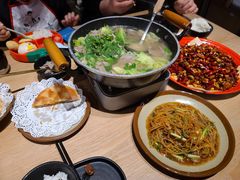 -川堂风·跷脚牛肉·乐山爆炒(宝山日月光店)