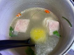 羊肉汤-新疆烧烤王(广灵店)