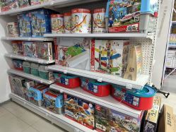 -玩动奇季品牌玩具超市