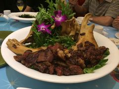 -梅花香里大酒店(郁金香路店)