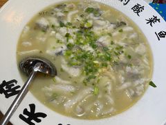 -严记小天府酸菜鱼(西四路店)