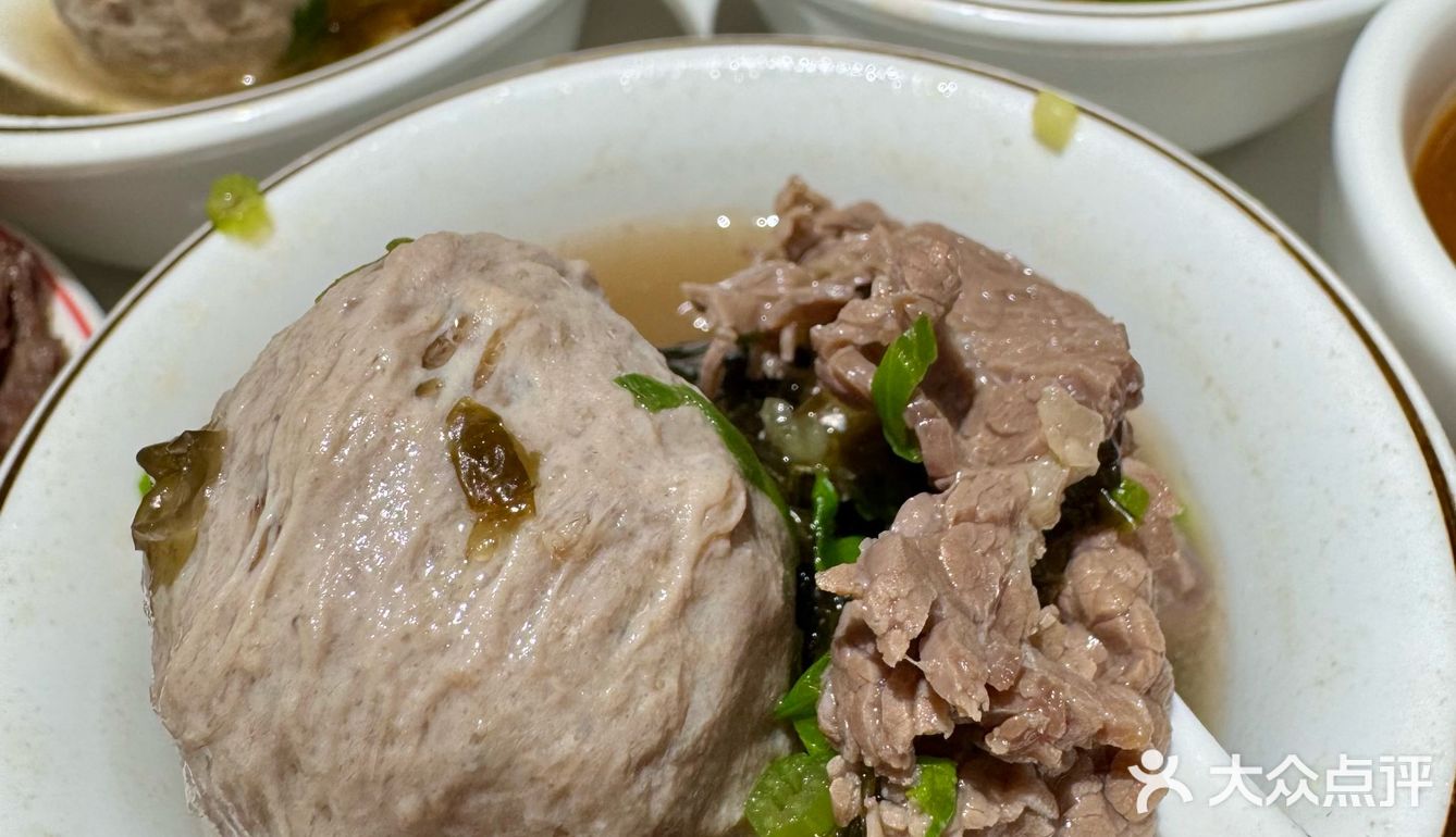 杭州大悦城！个人认为无法超越的粿条汤！！
