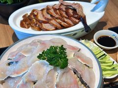-龙聚德北京烤鸭(沙坪坝华宇A馆店)