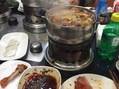 -怡人怡口牛排海鲜自助(飞龙大厦店)