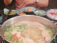 -老城鲜·小海鲜贝贝煲火锅(壹方城店)