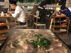 景观位-聚汇三少·龙虾·中餐厅(莫邪路新天地店)
