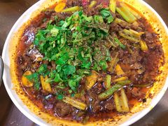 -杨三孃跷脚牛肉(玉双路店)