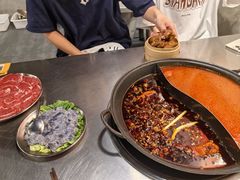 -鹿鸣山草本茶香火锅(园西路店)