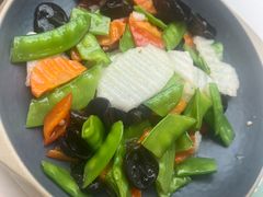 -云海肴·汽锅鸡·云南菜(高德置地店)