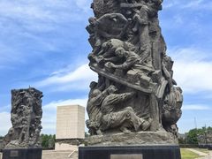 -中国人民抗日战争纪念雕塑园