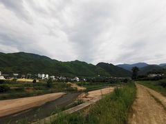 -安吉龙王山峡谷漂流