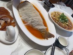 -梅利汴京烤鸭•开封豫菜地标店(东大街店)