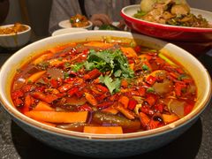 -万重锦·人文川菜馆(骡马市店)