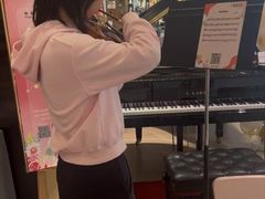 -柏斯音乐艺术中心·钢琴·吉他(上音店)