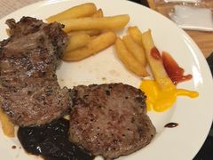 -东方红海鲜百汇(国际大厦店)