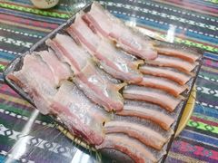 瓦片老腊肉-昆虫窝子·特色云南菜(拓东路总店)