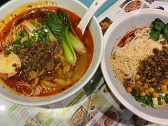 -张氏宽窄巷成都名小吃(茂业百货华强北店)
