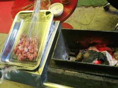 -青海特色美食小炒炕锅牦牛肉火锅